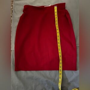 Emanuel Ungaro Vibrant Red Pencil Skirt